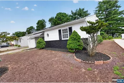 124 Northumberland Drive, Berkeley, NJ 08757 - Photo 3