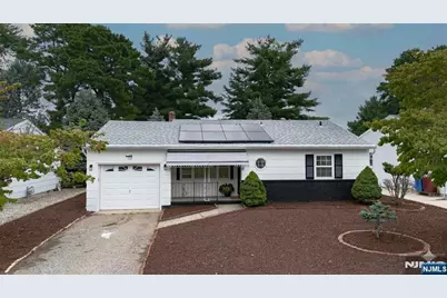 124 Northumberland Drive, Toms River, NJ 08757 - Photo 1