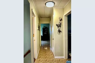 20 Jane Street, East Rutherford, NJ 07073 - Photo 13