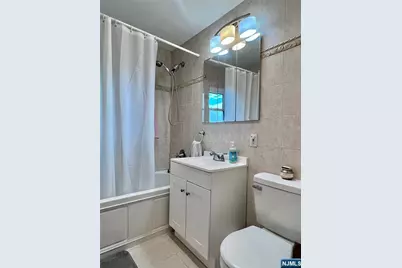 303 Grand Avenue 3 #3, Englewood, NJ 07631 - Photo 15