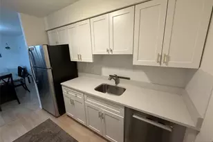 250 Grant Ave C38, Lyndhurst Township, NJ 07071 - Photo 3