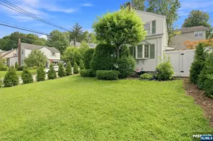 100 Overlook Ave, Leonia, NJ 07605 - Photo 35