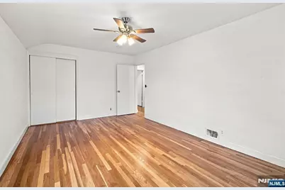 100 Overlook Avenue, Leonia, NJ 07605 - Photo 25