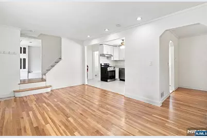 100 Overlook Avenue, Leonia, NJ 07605 - Photo 9