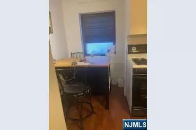 3041 Edwin Avenue 2F #2F, Fort Lee, NJ 07024 - Photo 9
