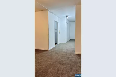 3041 Edwin Avenue 2F #2F, Fort Lee, NJ 07024 - Photo 7