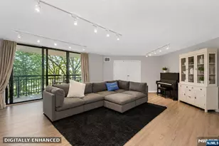 117 Harmon Cove Tower 117, Secaucus, NJ 07094 - Photo 11