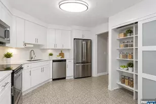 117 Harmon Cove Tower 117, Secaucus, NJ 07094 - Photo 9