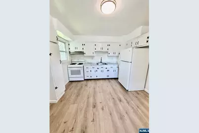 85 Wood Place, Dumont, NJ 07628 - Photo 7