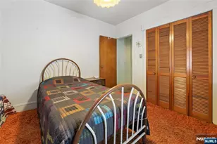 16 Lee St, Elmwood Park, NJ 07407 - Photo 27