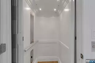 704 Heights Ln, Tenafly, NJ 07670 - Photo 9