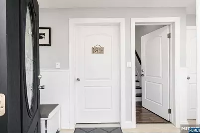 255 E 54th Street, Elmwood Park, NJ 07407 - Photo 13