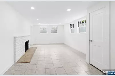 2-25 Kenneth Avenue, Fair Lawn, NJ 07410 - Photo 29