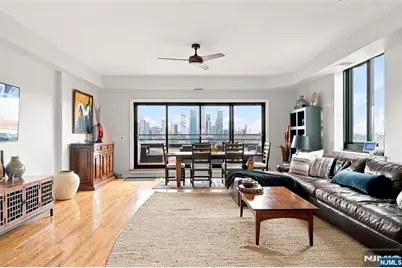 530 Gregory Avenue Cp5 #CP5, Weehawken, NJ 07086 - Photo 1