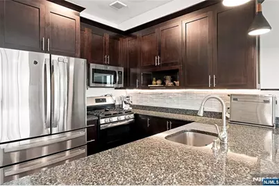 530 Gregory Avenue Cp5 #CP5, Weehawken, NJ 07086 - Photo 13