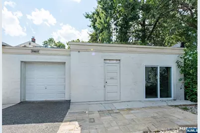 307 Washington Avenue, Hackensack, NJ 07601 - Photo 17