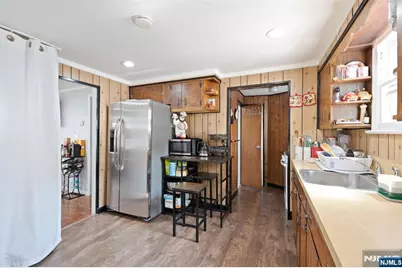 307 Washington Avenue, Hackensack, NJ 07601 - Photo 5