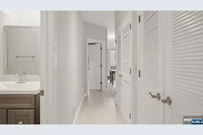 2 Pine Crescent 14 #14, Vernon, NJ 07462 - Photo 17