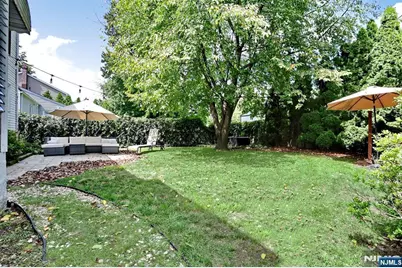 110 Hamilton Avenue, Dumont, NJ 07628 - Photo 39