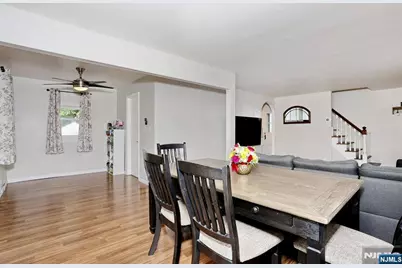 110 Hamilton Avenue, Dumont, NJ 07628 - Photo 9