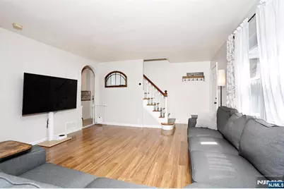 110 Hamilton Avenue, Dumont, NJ 07628 - Photo 7