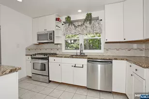 110 Hamilton Ave, Dumont, NJ 07628 - Photo 21