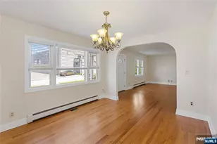418 President St, Saddle Brook Township, NJ 07663 - Photo 9