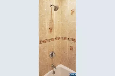 2427B 3rd Street, Fort Lee, NJ 07024 - Photo 11