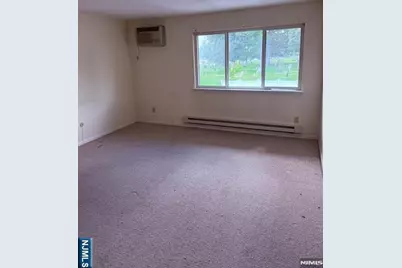 466 Liberty Street 306 #306, Little Ferry, NJ 07643 - Photo 9