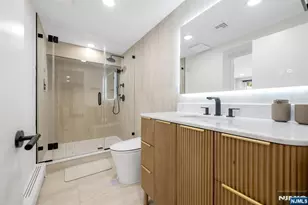 22A Berkshire Pl A, Englewood Cliffs, NJ 07632 - Photo 39