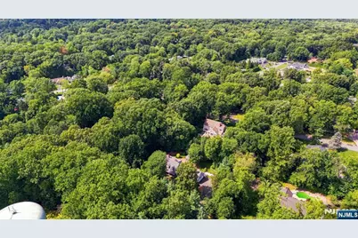29 Hickory Hill, Montvale, NJ 07645 - Photo 41