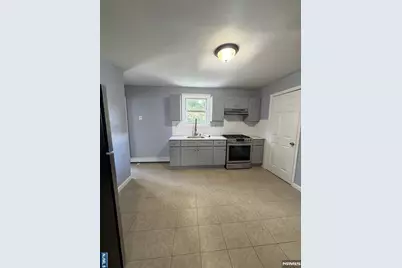 20 Garwood Place, Irvington, NJ 07111 - Photo 5