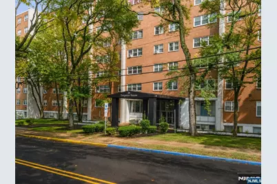 39 E 39th Street 2J #2J, Paterson, NJ 07514 - Photo 1