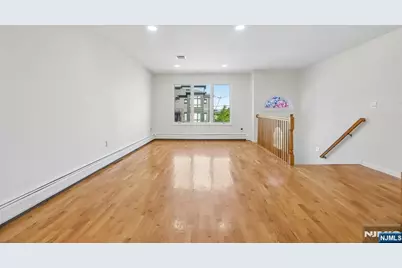 326B 9th Street B #B, Palisades Park, NJ 07650 - Photo 5