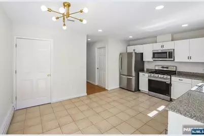 326B 9th Street B #B, Palisades Park, NJ 07650 - Photo 11