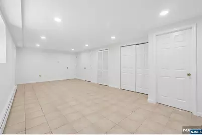 326B 9th Street B #B, Palisades Park, NJ 07650 - Photo 29