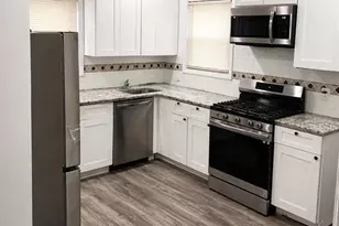 19 Cloverhill Pl, Montclair, NJ 07042 - Photo 3