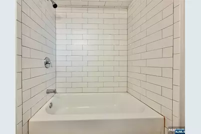 74 Columbia Avenue, Palisades Park, NJ 07650 - Photo 17
