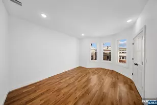 319 William Street 2, Harrison, NJ 07029 - Photo 5