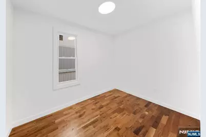 319 William Street 2 #2, Harrison, NJ 07029 - Photo 7