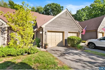 6 New Bedford Road C #C, West Milford, NJ 07480 - Photo 1