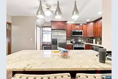 66 Ross Avenue, Hackensack, NJ 07601 - Photo 13