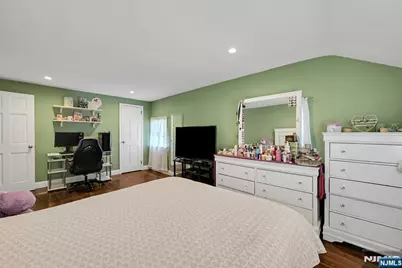 464 Simons Avenue, Hackensack, NJ 07601 - Photo 21