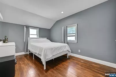 464 Simons Avenue, Hackensack, NJ 07601 - Photo 17