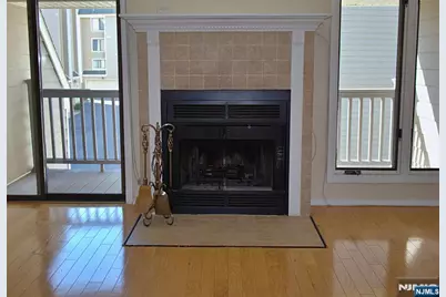 910 River Renaissance C10 #C10, East Rutherford, NJ 07073 - Photo 3