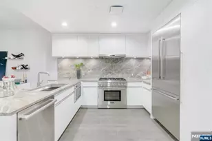 320 Adolphus Ave 408, Cliffside Park, NJ 07010 - Photo 7