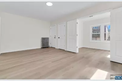 15 Cottage Place, East Orange, NJ 07017 - Photo 7