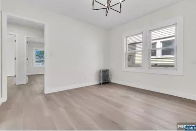 15 Cottage Place, East Orange, NJ 07017 - Photo 9
