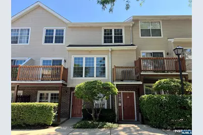 756 Charles, Fort Lee, NJ 07024 - Photo 31