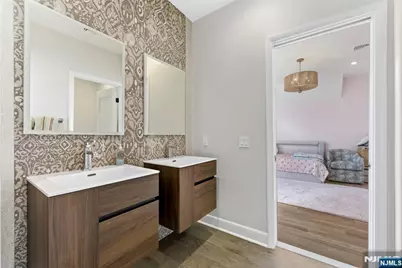 29 Roslyn Avenue, Englewood Cliffs, NJ 07632 - Photo 21